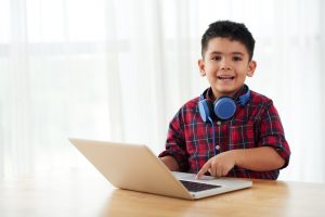 گفتار درمانی آنلاین لکنت زبان